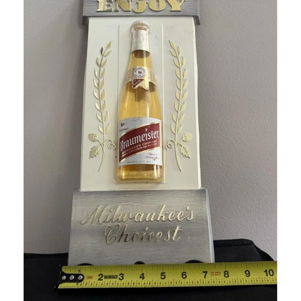 Vintage‎ Braumeister Beer 3D Molded Plastic Sign Milwaukee's Choicest Breweriana